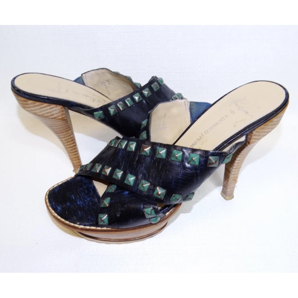 Lisa for Donald J Pliner Ivory Blue Platform Studded Heels 8M Peep Toe Boho